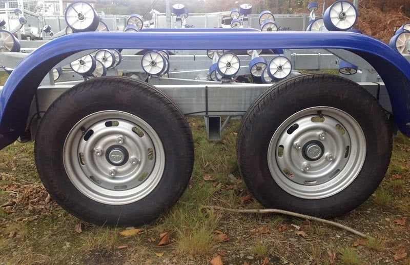 Anhänger Bootsanhänger Multi-Rollen Galaxy - GD09 / G1382 -TAC : 1800Kg - 2 Achsen