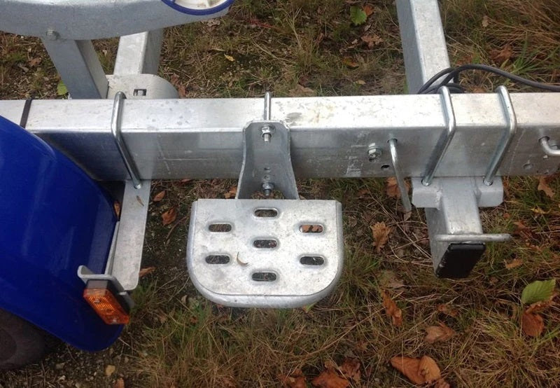 Anhänger Bootsanhänger Multi-Rollen Galaxy - GD09 / G1382 -TAC : 1800Kg - 2 Achsen